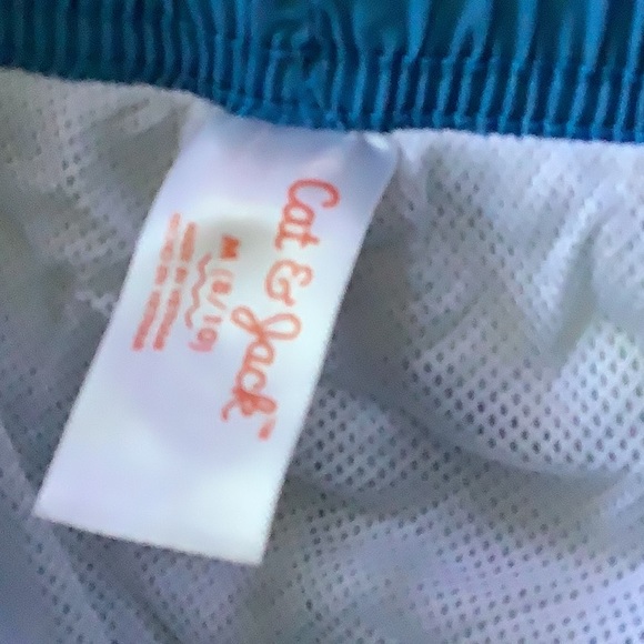 Cat & Jack swim trunks boys size medium 8/10. Blue and neon yellow pocke… - Picture 5 of 10